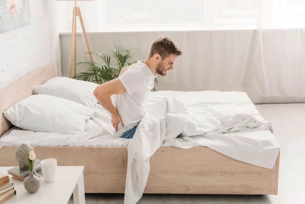 Jaki materac na dyskopatię? Obal mity i znajdź ulgę w bólu!
